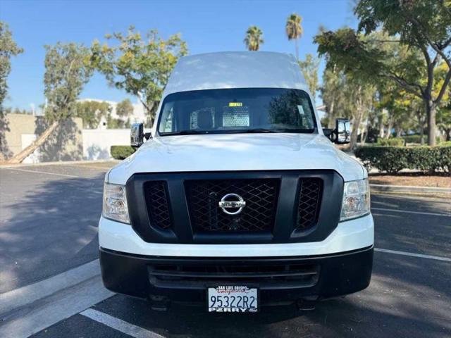 2018 Nissan 2500 S V8