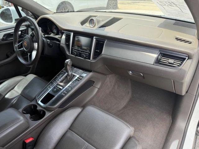 2015 Porsche Macan S
