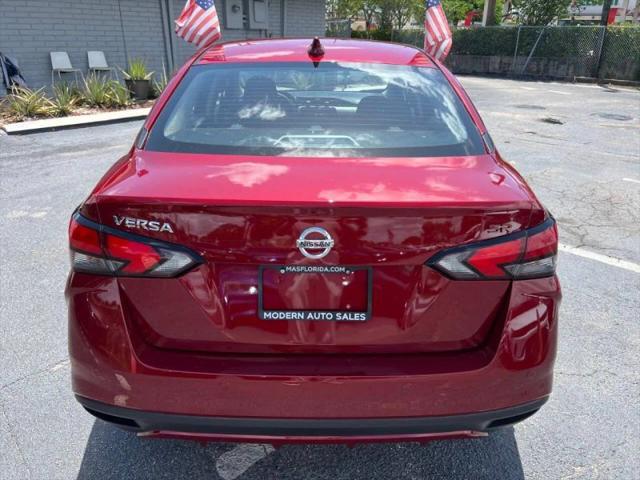 2025 Nissan Versa 1.6 SR