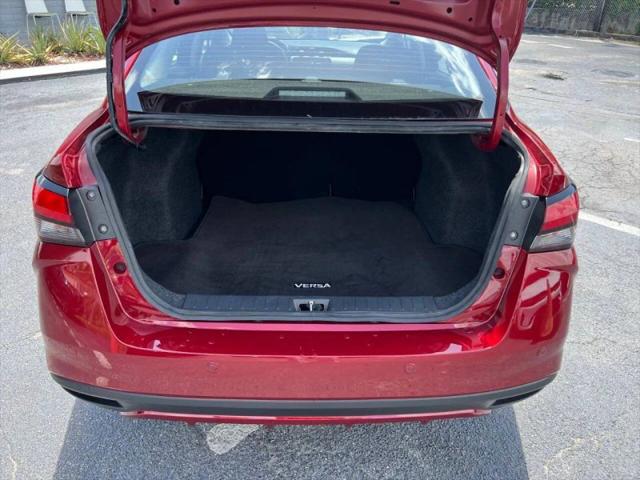 2025 Nissan Versa 1.6 SR