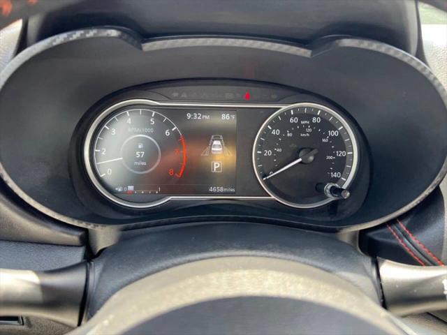 2025 Nissan Versa 1.6 SR