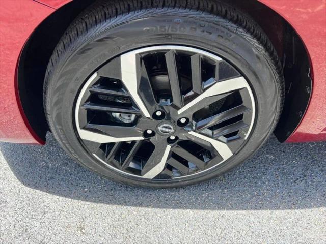 2025 Nissan Versa 1.6 SR