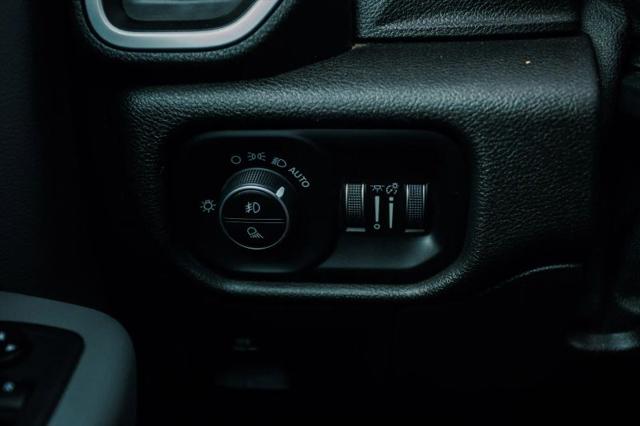 2019 Ram 1500 Big Horn/Lone Star Crew Cab 4x2 5'7" Box