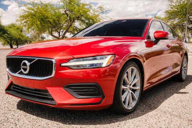 2020 Volvo S60 T6 Momentum