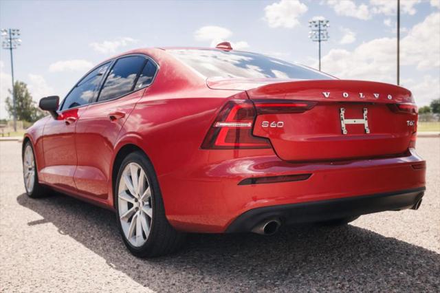 2020 Volvo S60 T6 Momentum
