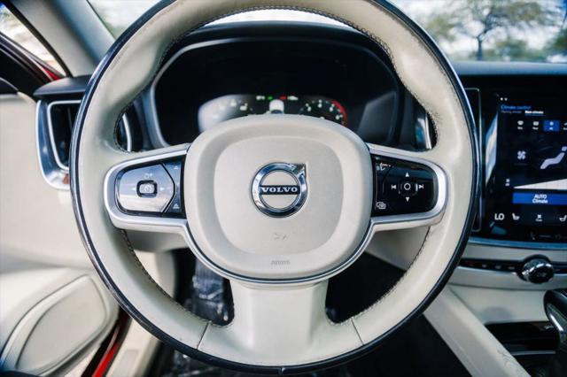 2020 Volvo S60 T6 Momentum