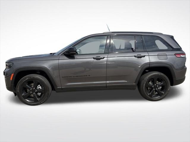 2023 Jeep Grand Cherokee Altitude 4x4