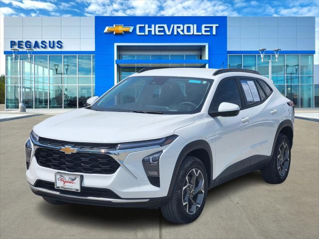 2024 Chevrolet Trax FWD LT