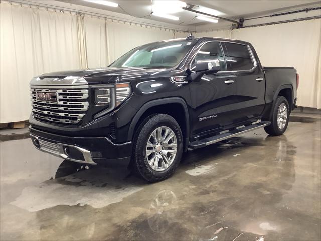 2023 GMC Sierra 1500 4WD Crew Cab Short Box Denali