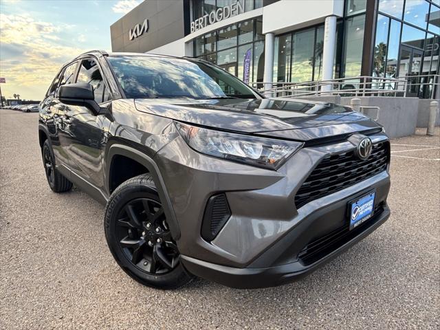 2021 Toyota RAV4 LE