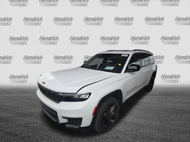 2023 Jeep Grand Cherokee L Altitude 4x2