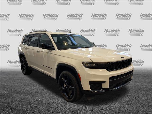 2023 Jeep Grand Cherokee L Altitude 4x2