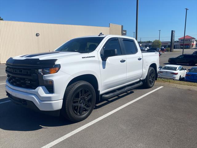 2024 Chevrolet Silverado 1500 4WD Crew Cab Short Bed Custom