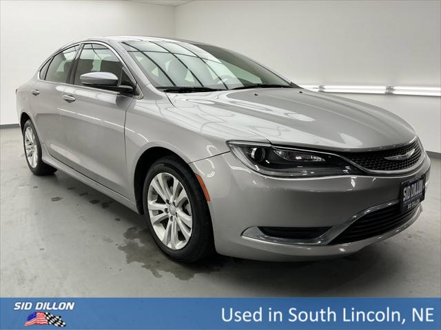 2016 Chrysler 200 Limited