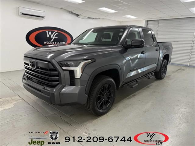 2024 Toyota Tundra SR5 4WD