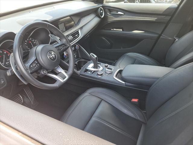 2022 Alfa Romeo Stelvio Sprint 2022 Alfa Romeo Stelvio Sprint