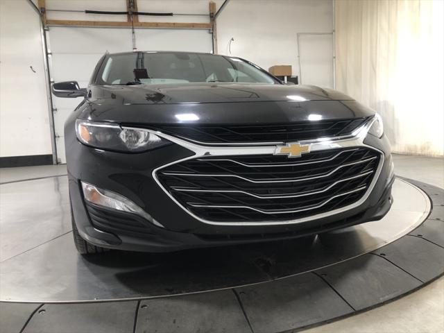 2022 Chevrolet Malibu FWD LT