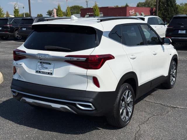 2023 Kia Seltos EX 2023 Kia Seltos EX