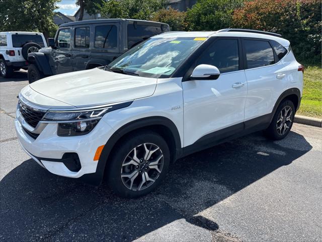 2023 Kia Seltos EX 2023 Kia Seltos EX