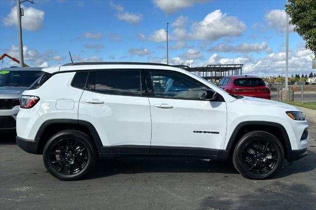 2026 Jeep Compass Compass Latitude Altitude 4x4