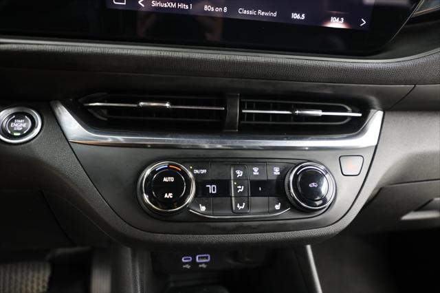 2024 Buick NV Preferred FWD