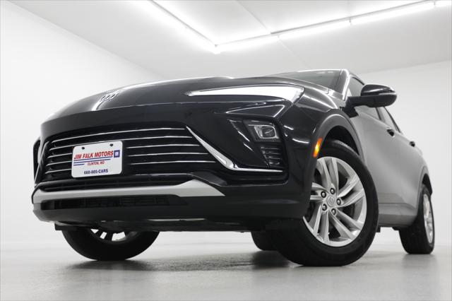 2024 Buick NV Preferred FWD