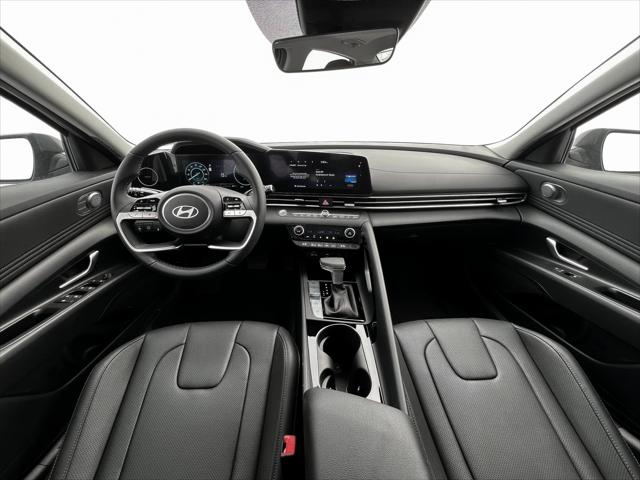 2025 Hyundai Elantra Hybrid Limited