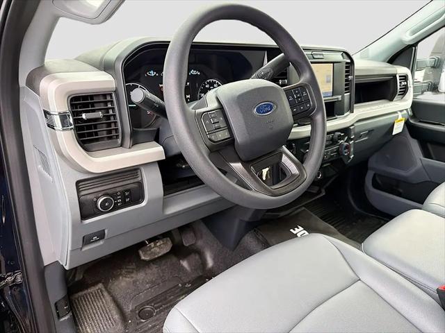 2025 Ford 600 XL