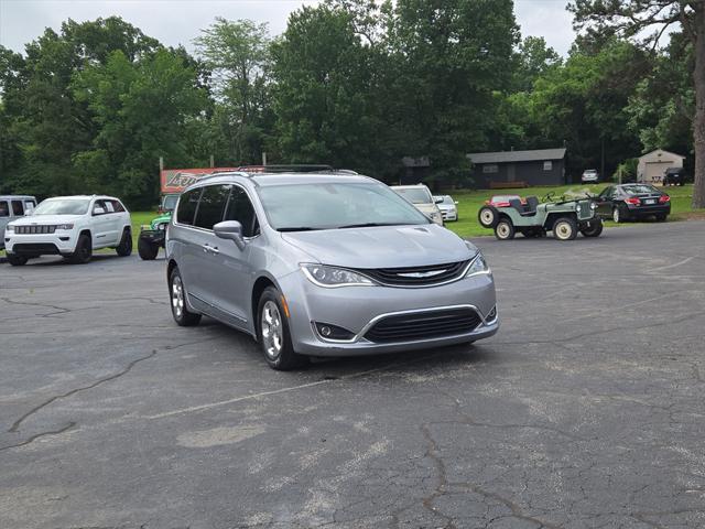 2019 Chrysler Pacifica Hybrid Touring L for sale in Fayetteville, AR