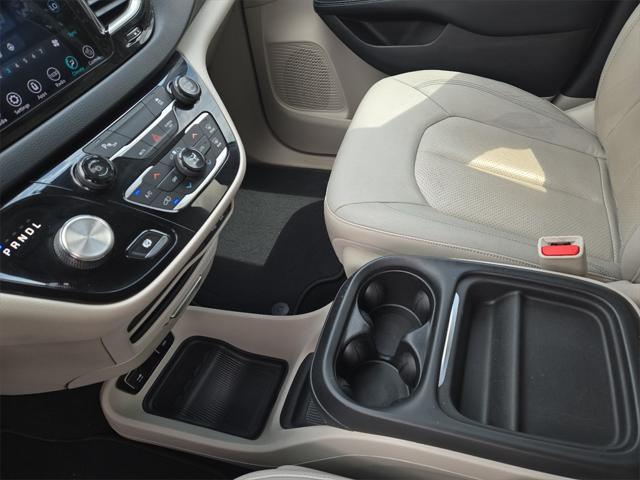2019 Chrysler Pacifica Hybrid Touring L
