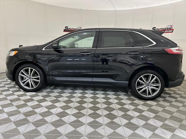 2020 Ford Edge Titanium