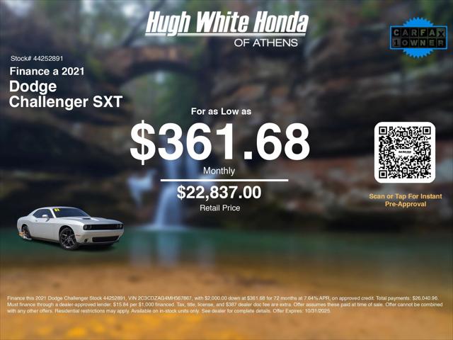 2021 Dodge Challenger SXT