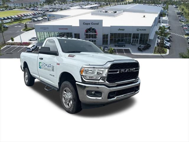 2022 RAM 2500 Tradesman Regular Cab 4x4 8 Box
