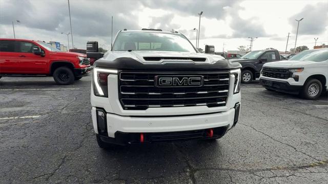 2024 GMC Sierra 2500HD 4WD Crew Cab Long Bed AT4