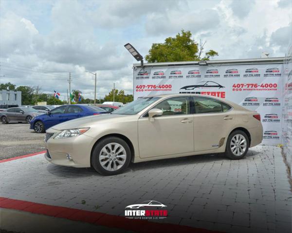 2015 Lexus ES 300h 300h