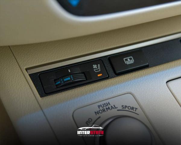 2015 Lexus ES 300h 300h