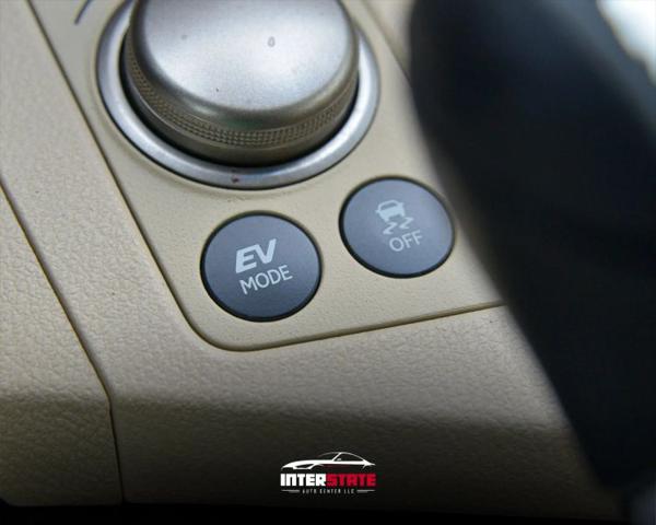 2015 Lexus ES 300h 300h