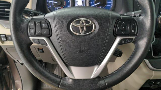 2020 Toyota Sienna XLE