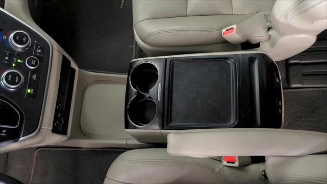 2020 Toyota Sienna XLE