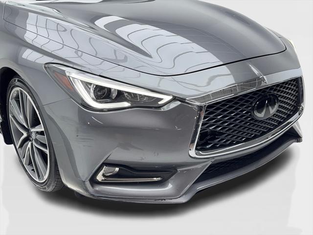 2020 INFINITI Q60 LUXE