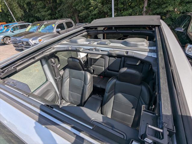 2023 Jeep Wrangler 4-Door Sahara Altitude 4x4