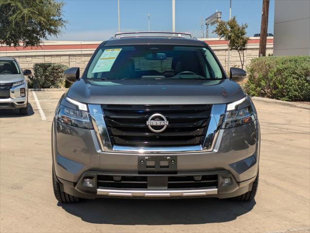 2022 Nissan Pathfinder Platinum 2WD