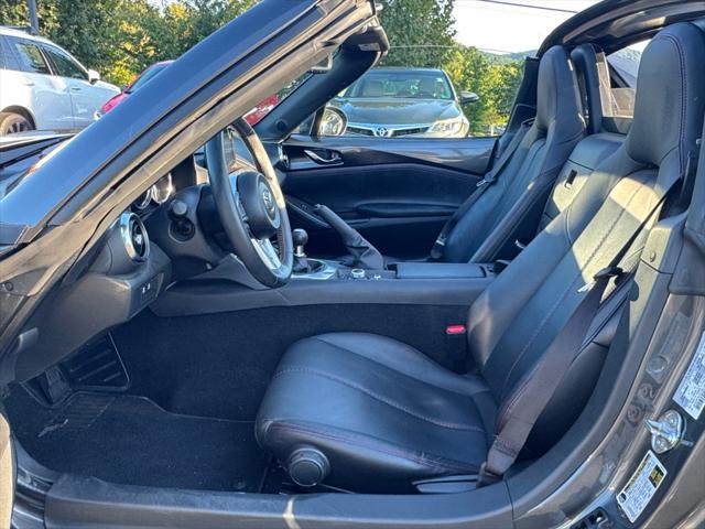 2019 Mazda MX-5 Miata RF Grand Touring
