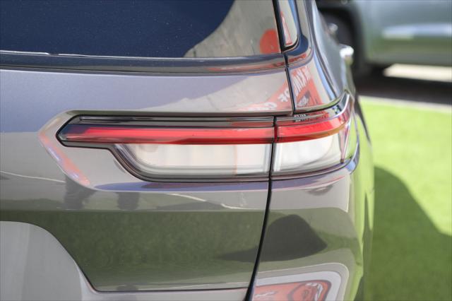 2024 Jeep Grand Cherokee L Altitude 4x4