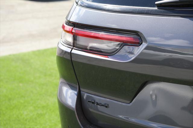 2024 Jeep Grand Cherokee L Altitude 4x4