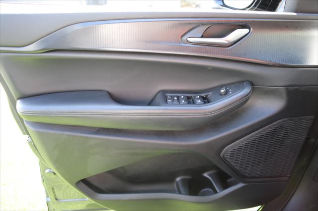 2024 Jeep Grand Cherokee L Altitude 4x4