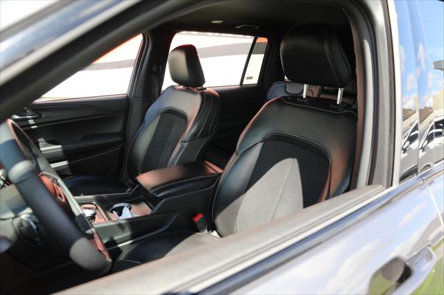 2024 Jeep Grand Cherokee L Altitude 4x4