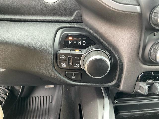 2021 Ram 1500 Big Horn Crew Cab 4x4 5'7" Box