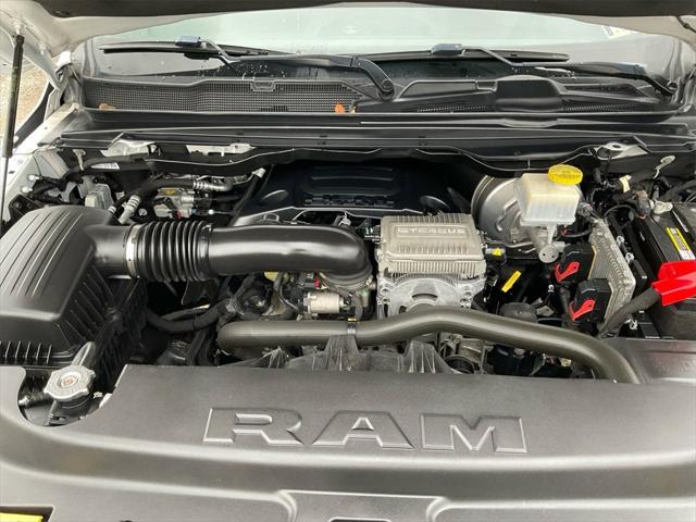 2021 Ram 1500 Big Horn Crew Cab 4x4 5'7" Box