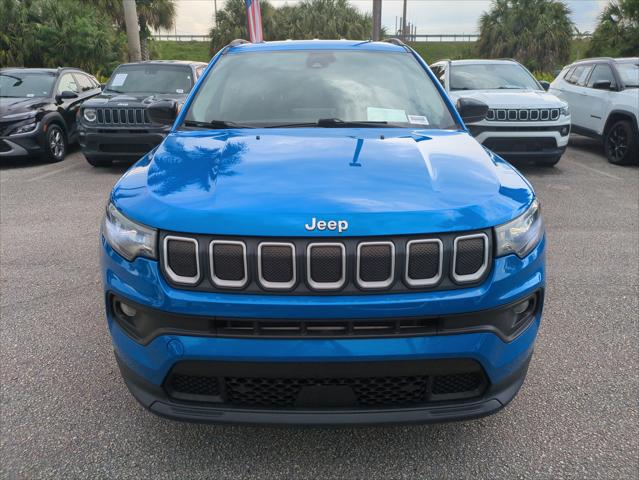 2022 Jeep Compass Latitude FWD